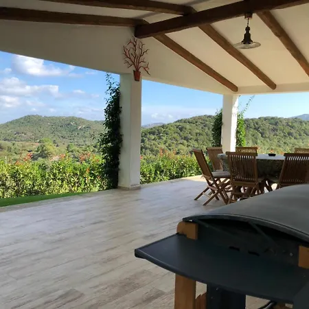 فيلة Villa Baja Sardinia بايا سردينيا